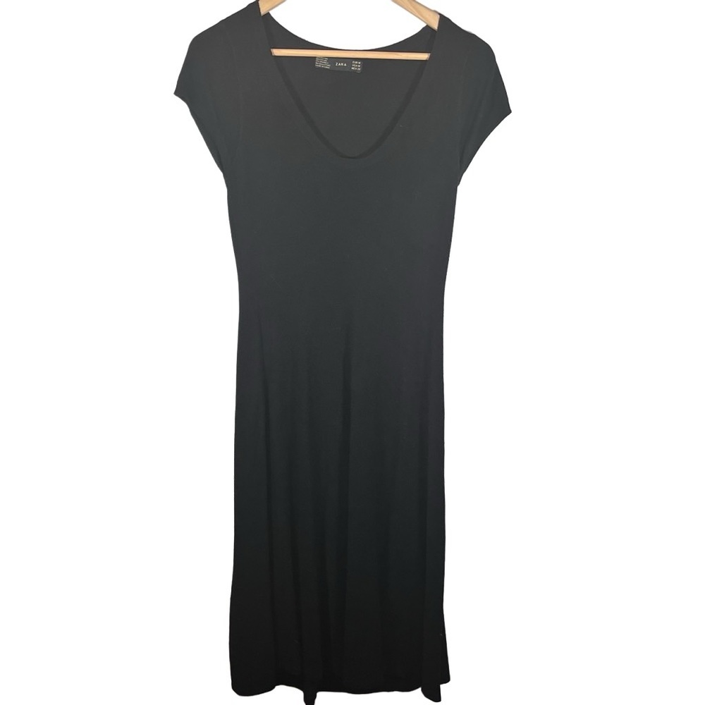 Zara Knit Black Short Sleeve Midi Dress Plunging U Neckline Size Medium